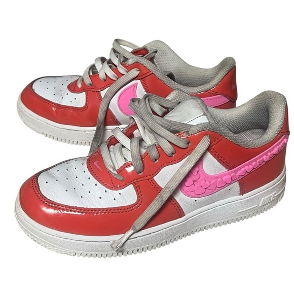 Nike Air Force 1 pink and red Valentine’s Day size 3 - Picture 13 of 13
